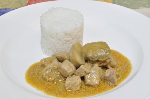 Vepřové kostky s kysanou smetanou  – Snadné Usa recept, zvládnete za 30 - 45 minut